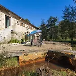 Le Moulin Nyaraló Guizengeard