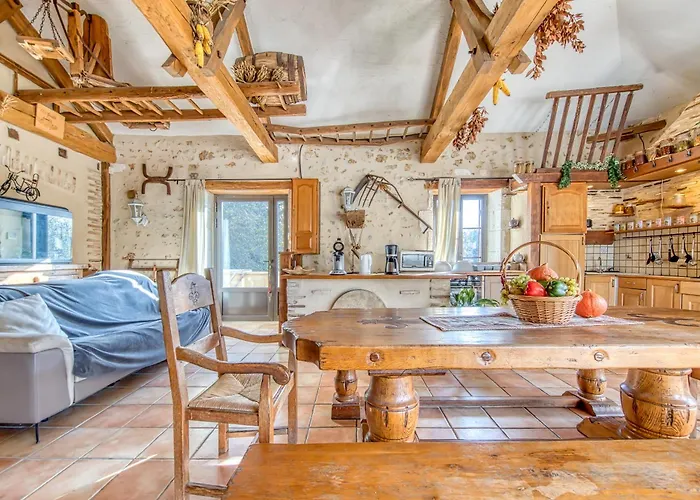 Le Moulin Дом отдыха Guizengeard